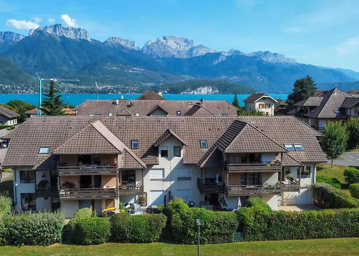 Le Bleu du Lac - 150m du Lac - terrasse&parking à Sevrier